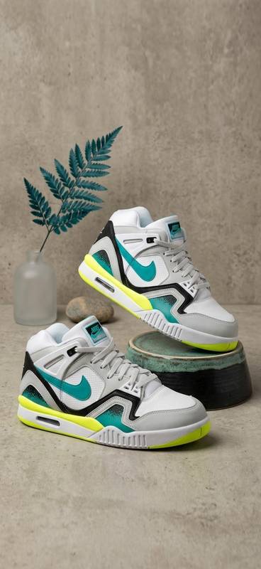 NIKE AIR TECH CHALENGE ll 